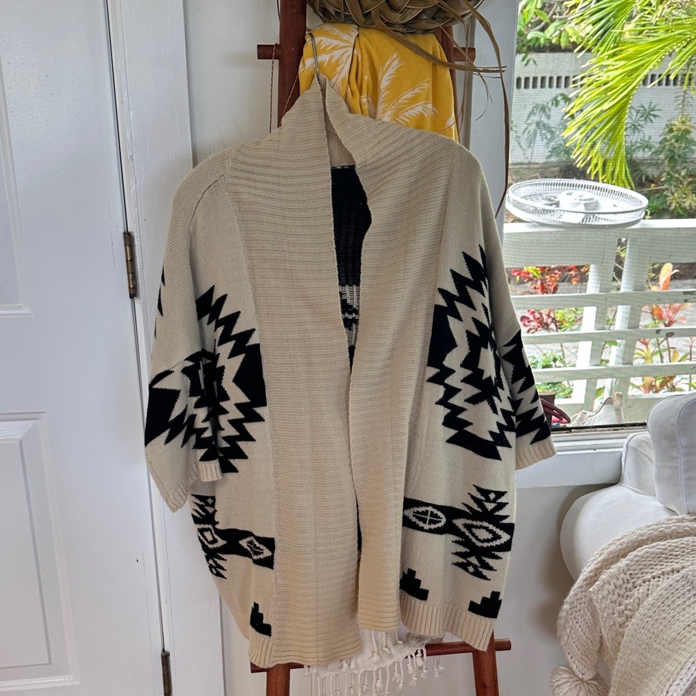 Iris Black and Cream Knitwear